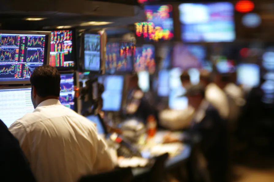 Robinhood Launches Stock Tokenization, Layer 2 Blockchain; Stock Hits All-Time High