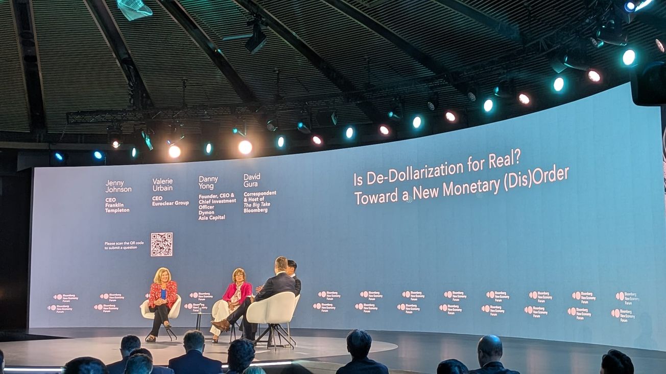 Stablecoins as Accidental Treasury Disruptors: Why Franklin Templeton's CEO is Sounding the Alarm