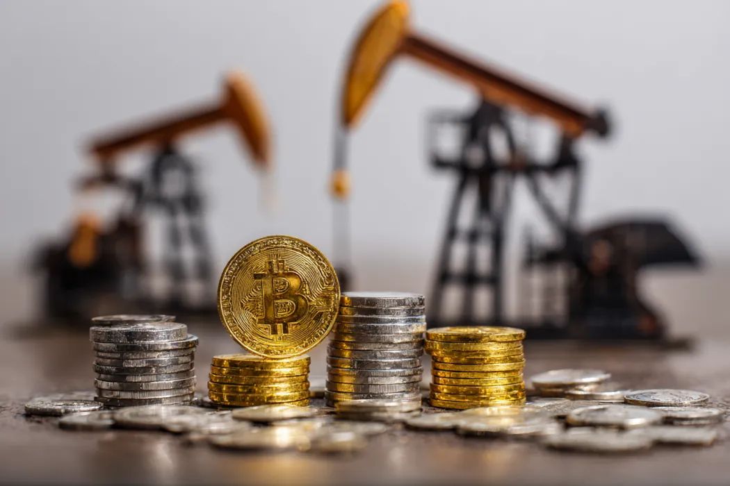 Bitcoin Rally Faces Oil Shock as Inflation Fears Return