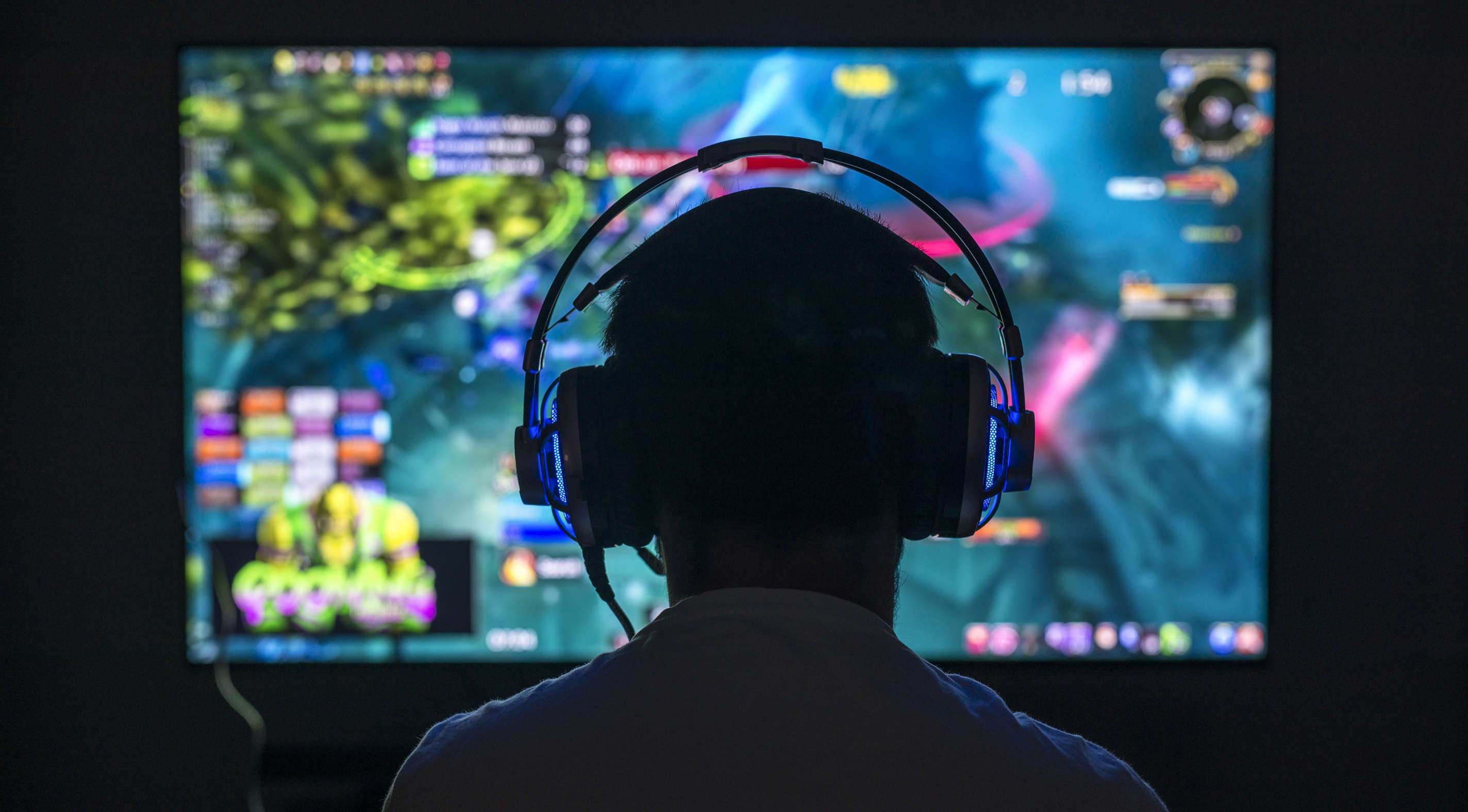 By Limiting Online Gaming China's Government Has Become as Heavy-Handed as My Parents Were [part 1/2]