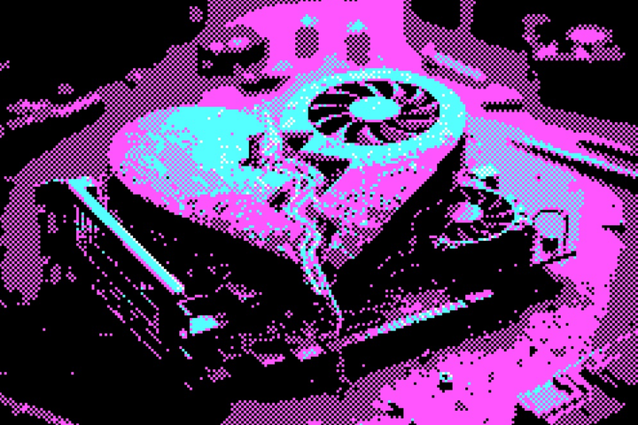 Een gepiwelde foto van een AI-chip, in de vorm van een gebroken hart.