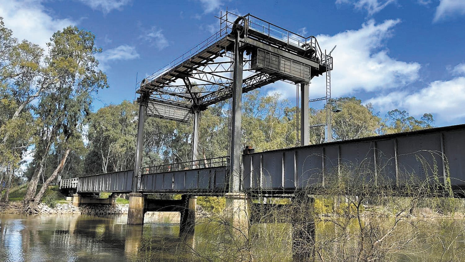 Bridge Works at Gonn Crossing, Murrabit