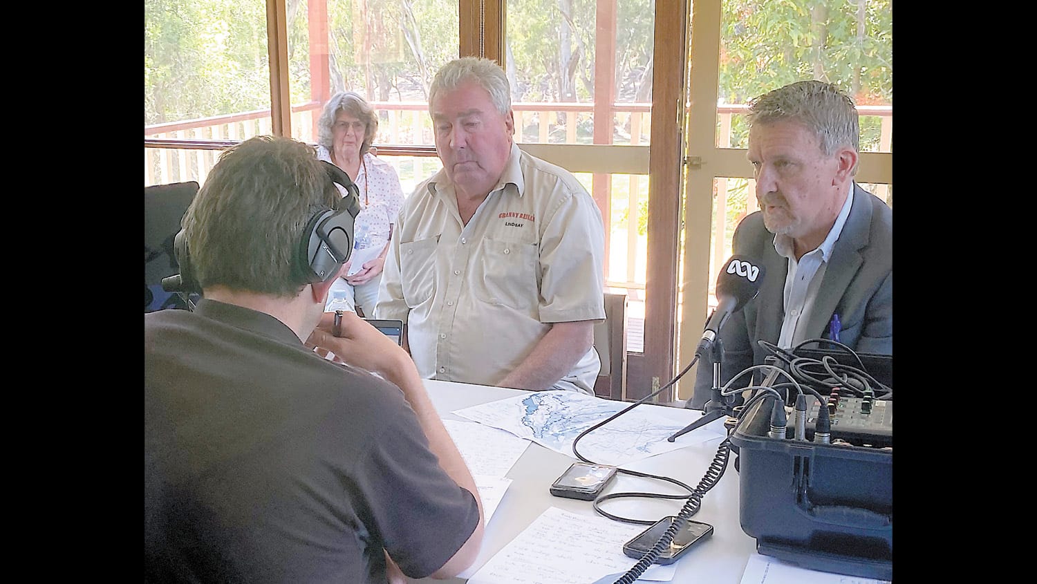 Country Hour in Benjeroop