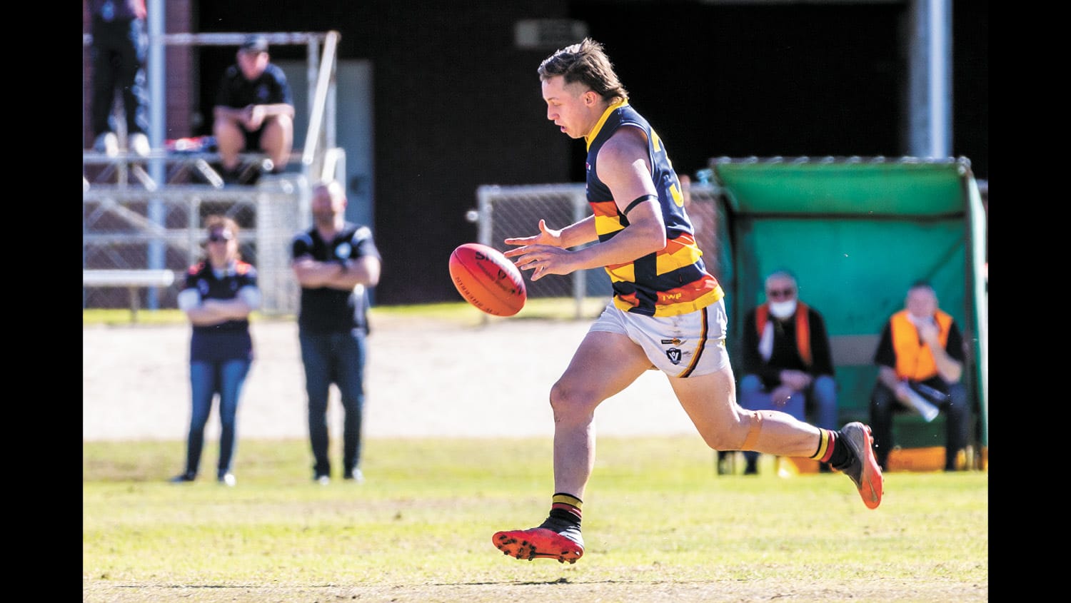 Senior Footy Returns