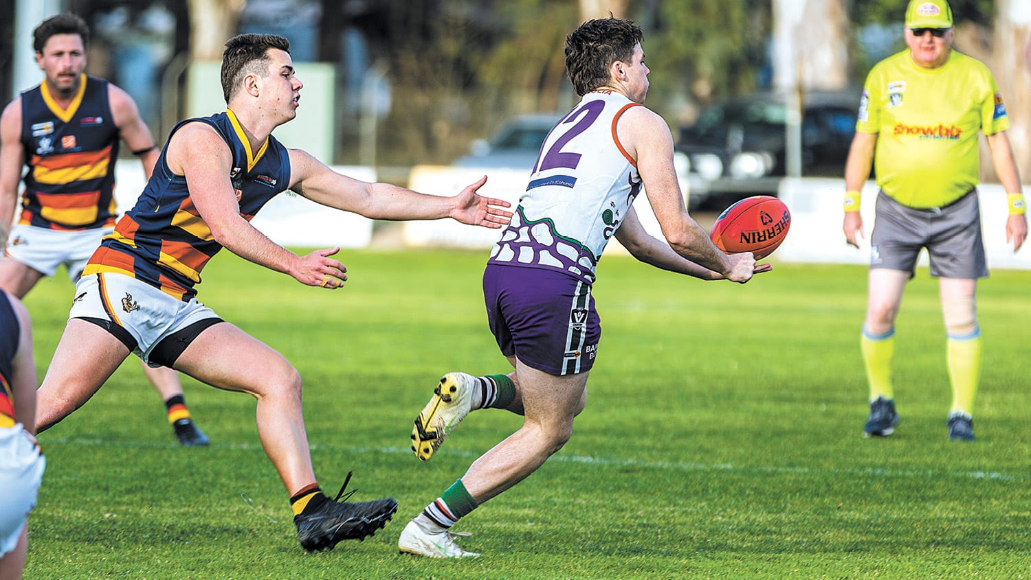 Kangas vote to leave League