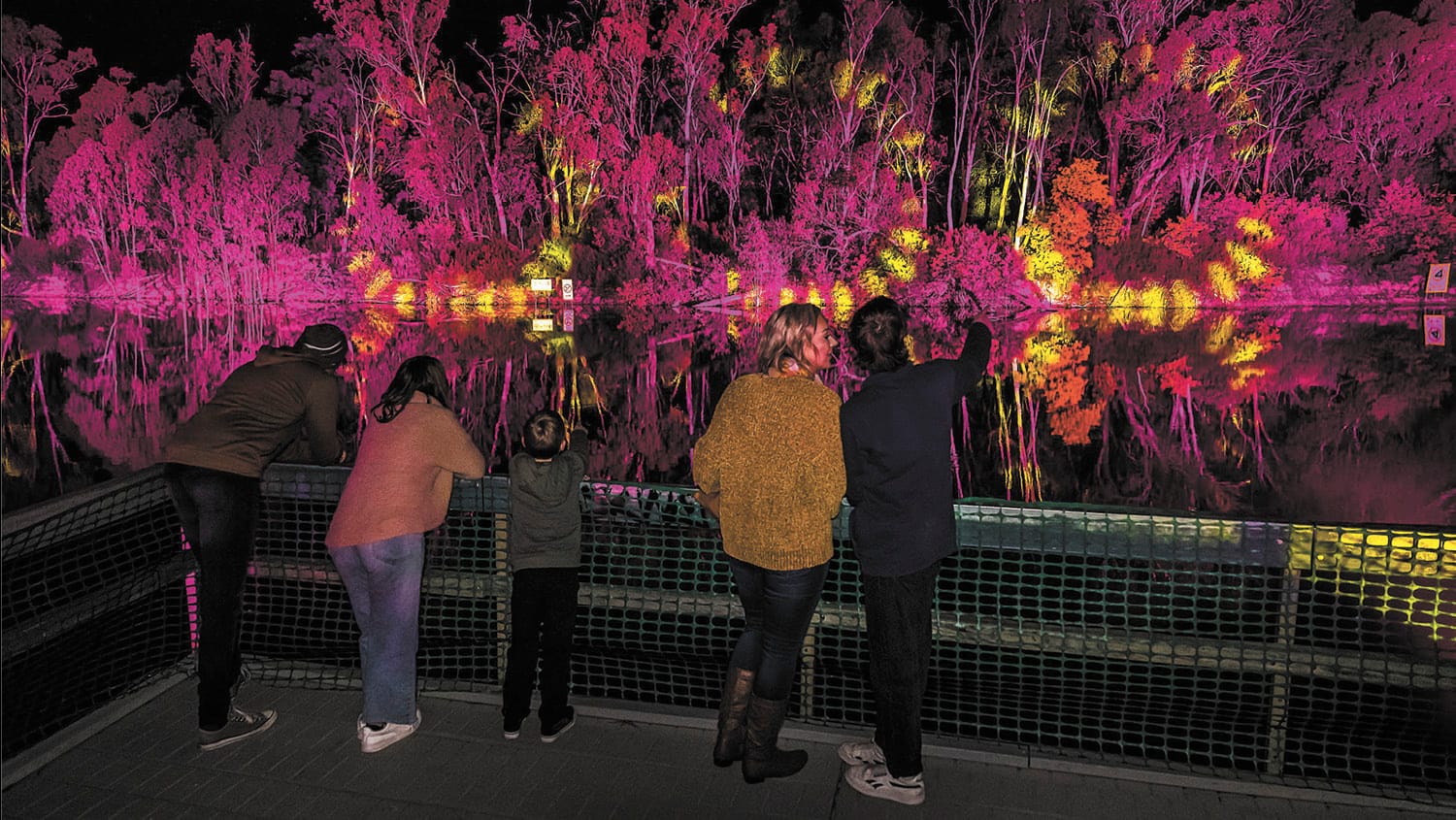 MOAMA LIGHTS 2023 TO LIGHT UP THE MURRAY