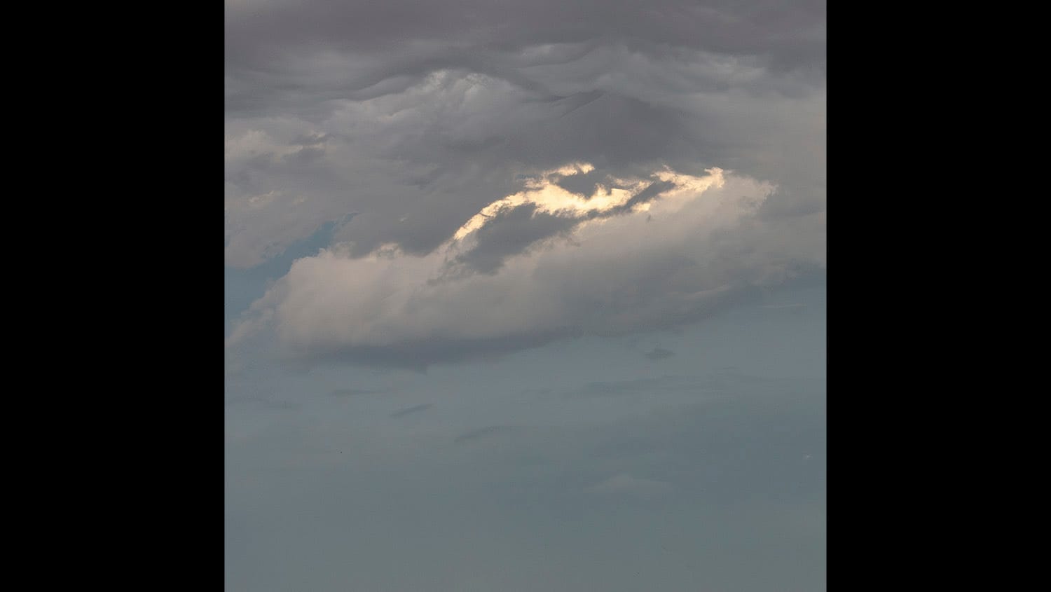 Storms cause cricket abandonment