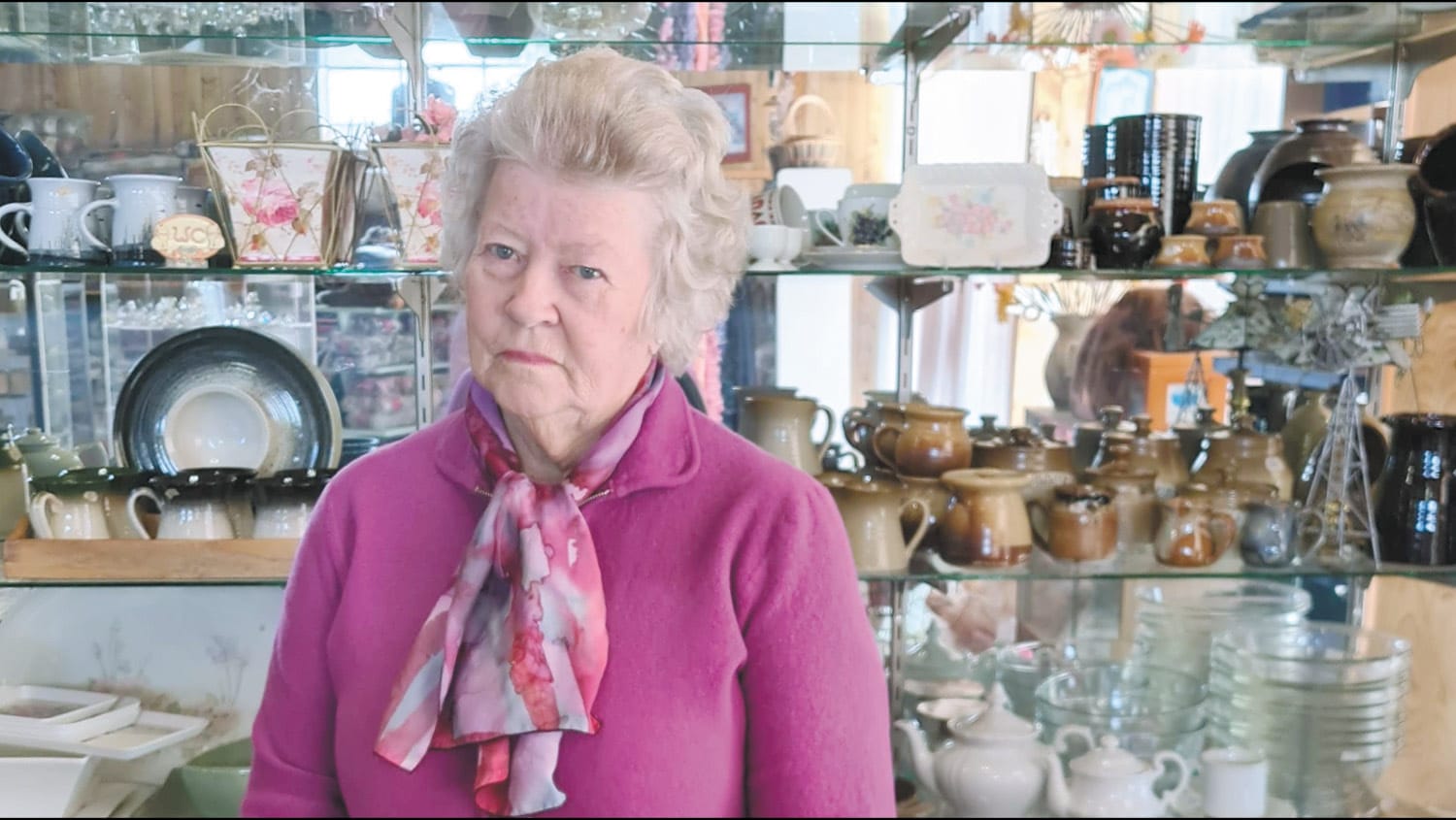 Roma’s Shop a Leitchville Fixture