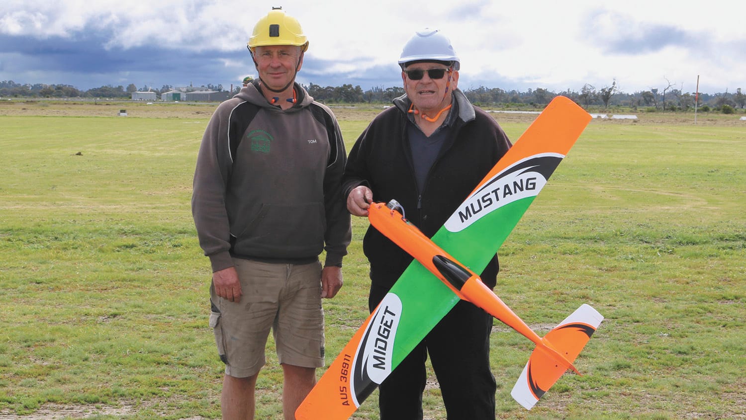 Pylon Racers