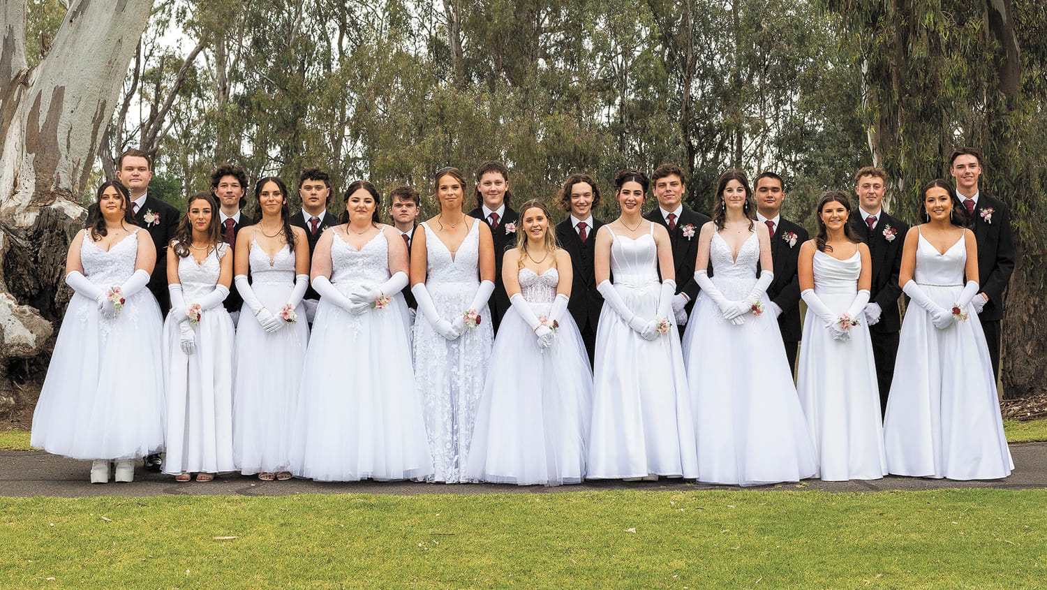 Deb Dazzles in Barham