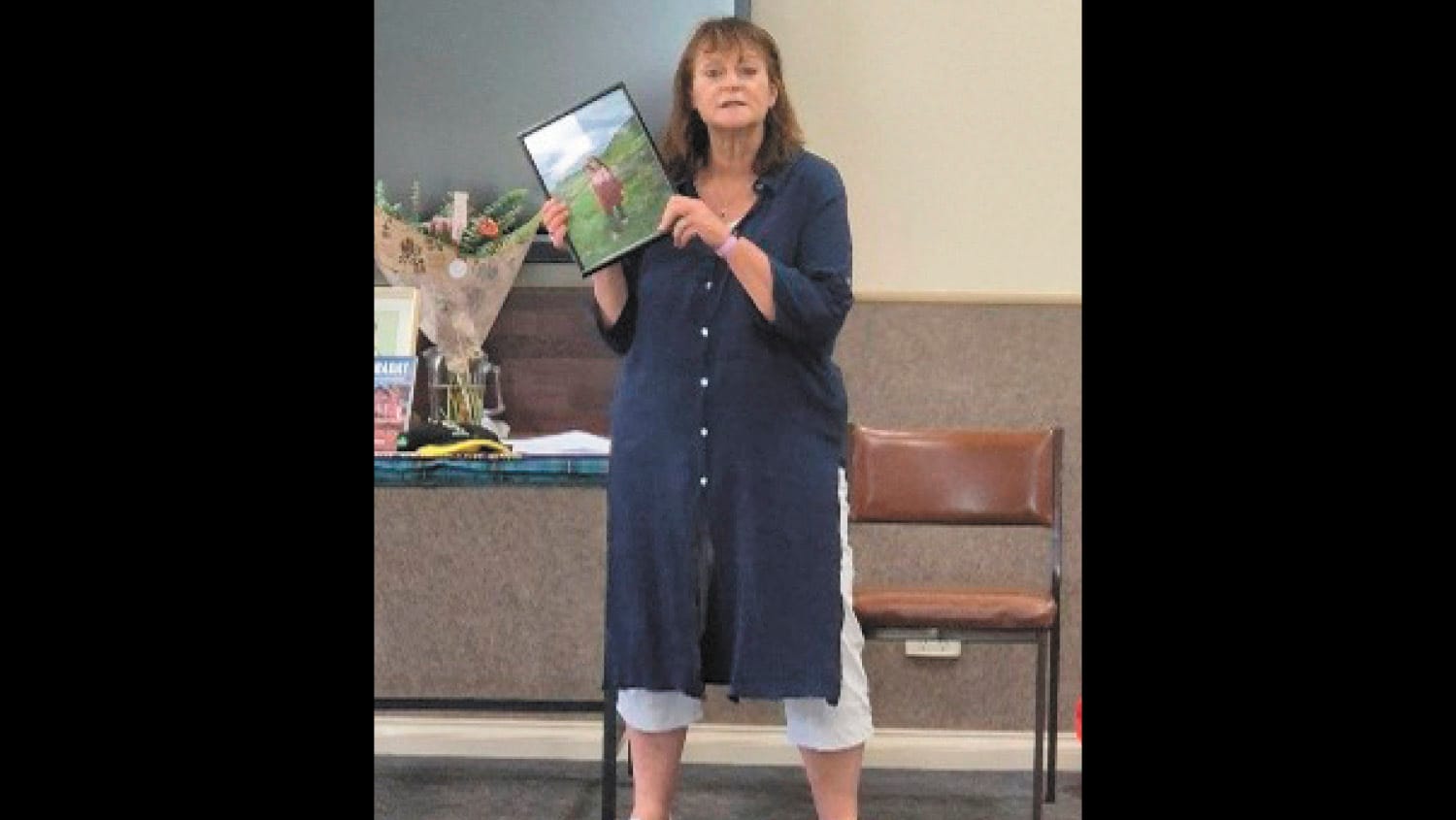 Barham Library Author visit – Robyn Howarth “Faraday – A Community Rediscovered”
