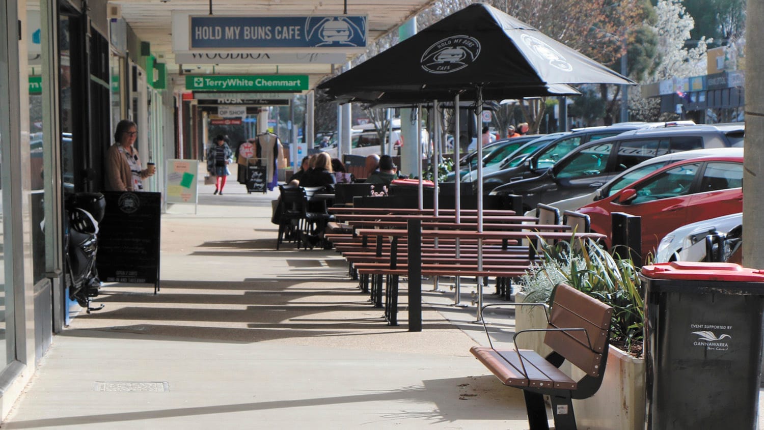 Council supports small businesses with reduced permit fees
