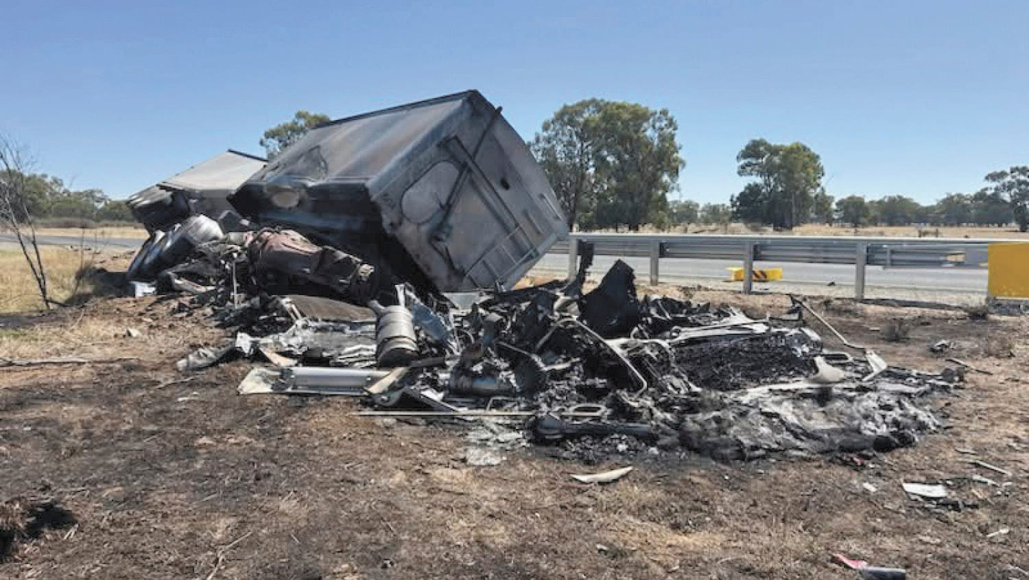 APPEAL FOR DASHCAM FOOTAGE FOLLOWING SERIOUS CRASH INVOLVING A B-DOUBLE