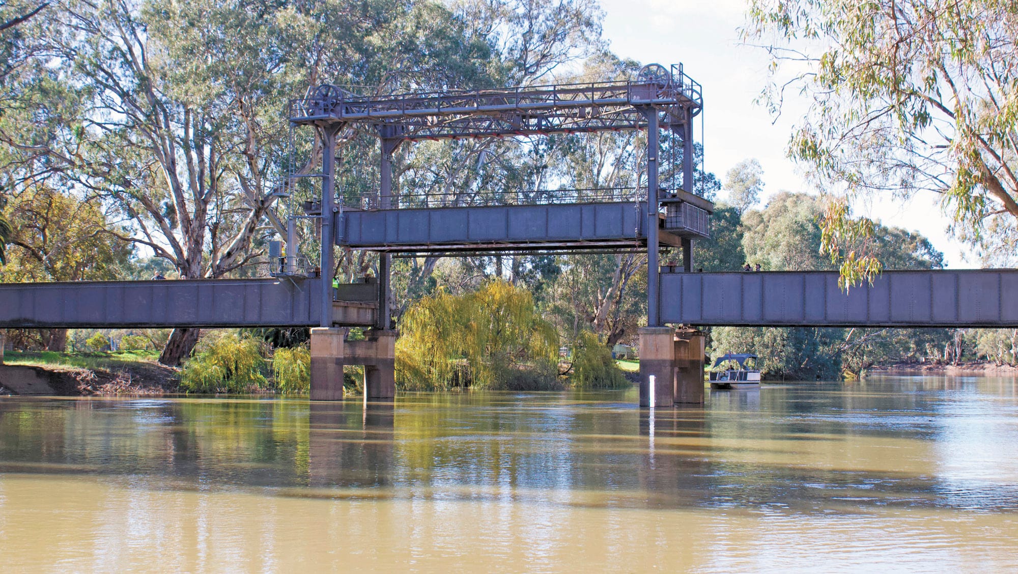 Bridge Centenary brings Community Together