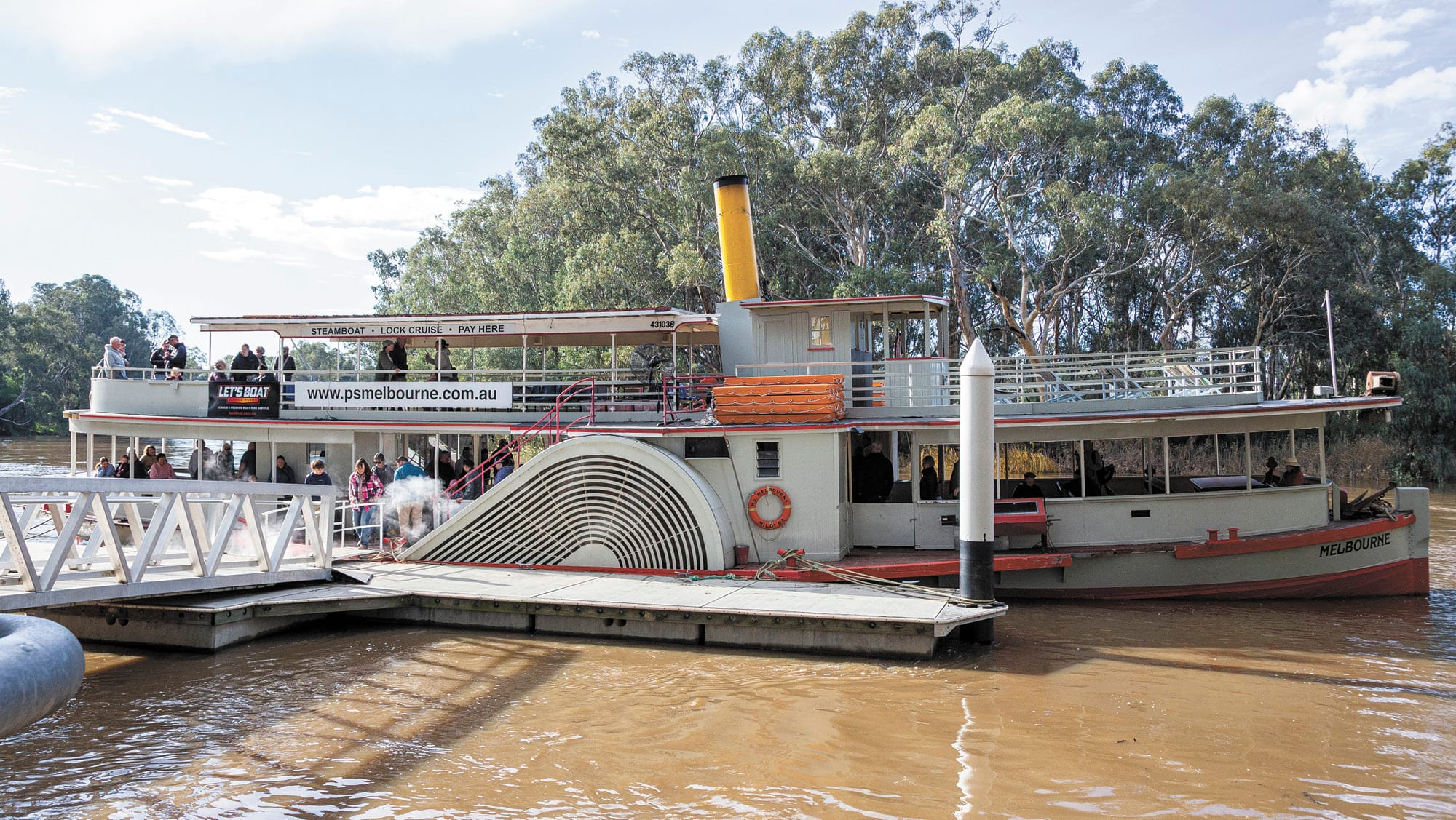 Paddle Steamer Powers Winter Trade