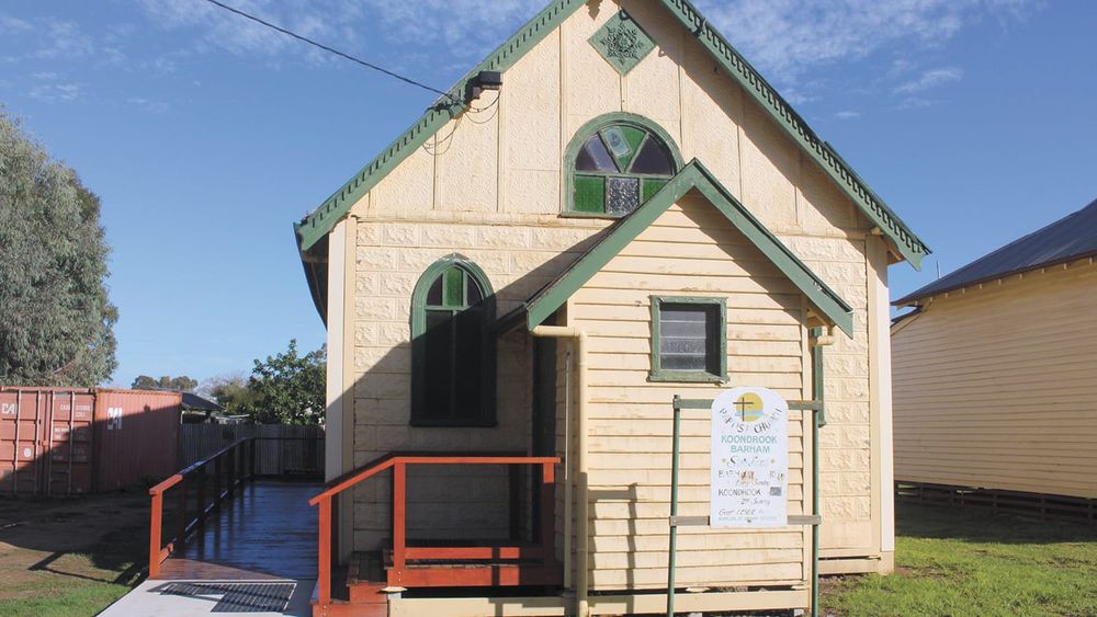 Working Bee at Koondrook Baptist Church Building post image
