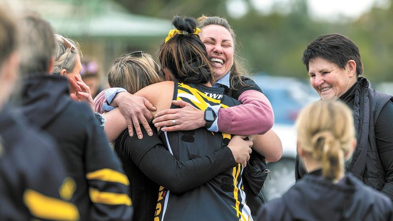 Cat’s 300th for Macorna post image