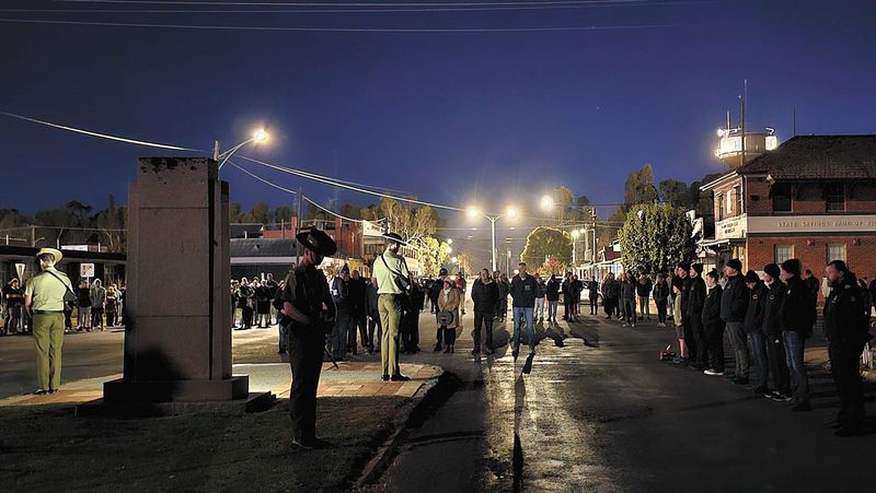 District Honours Anzacs post image