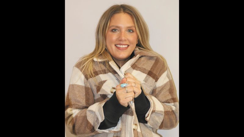 Friendships – good wardrobe staples post image