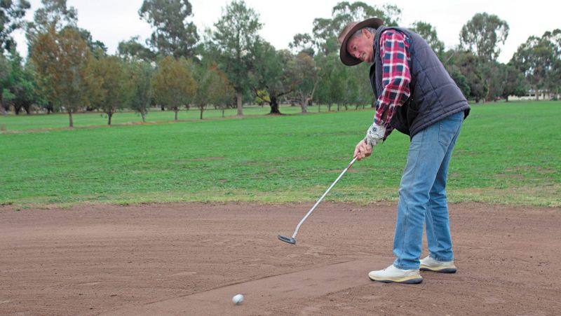 Golfers take on Bluey for Variety Bash Fundraiser post image