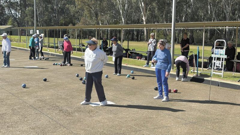 Cohuna Golf wraps up Five Weeks of Ladies Bowls post image