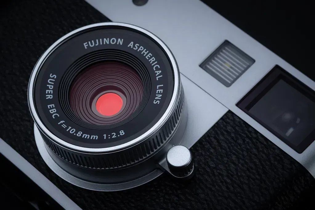 First Pictures with the Fujifilm X-half