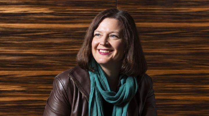 Headshot of Elizabeth Williamson
