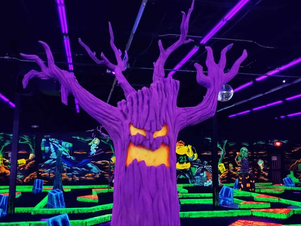 New Mini Golf & Entertainment Center Opening This Saturday In South Whitehall