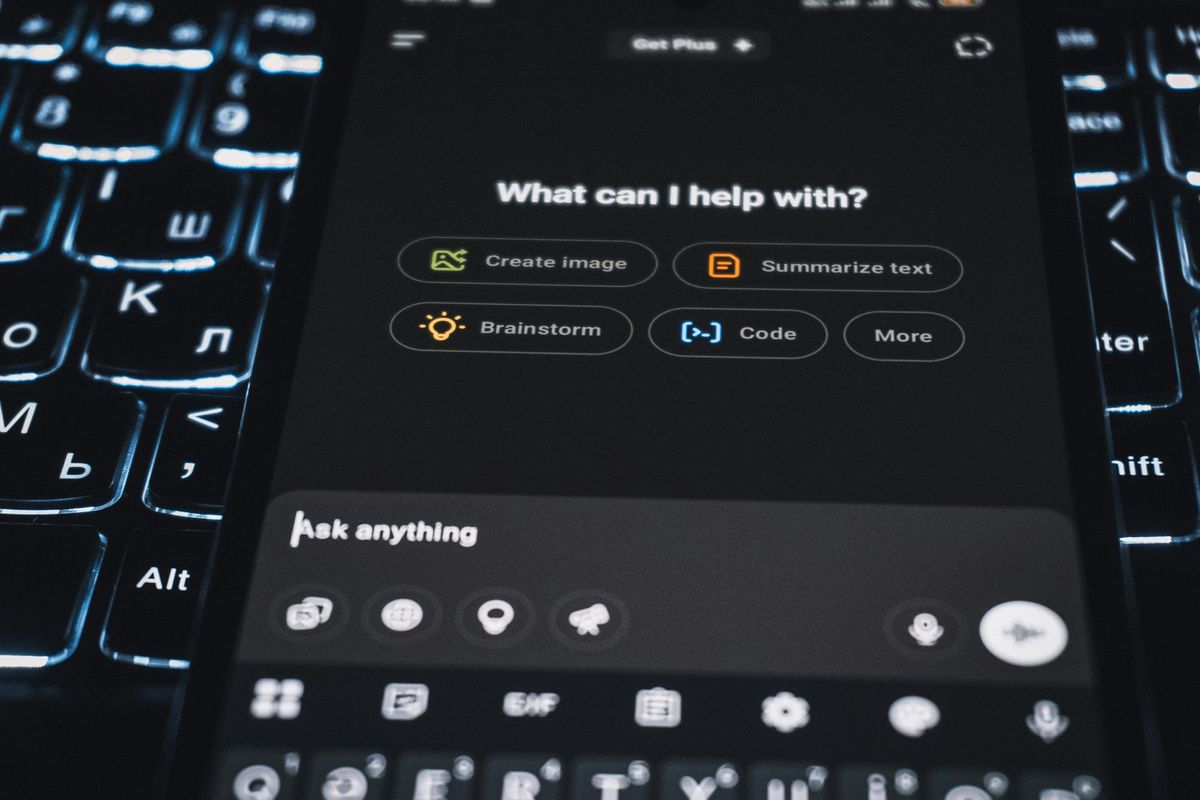 Cos'è un chatbot AI e perché il tuo negozio ne ha bisogno