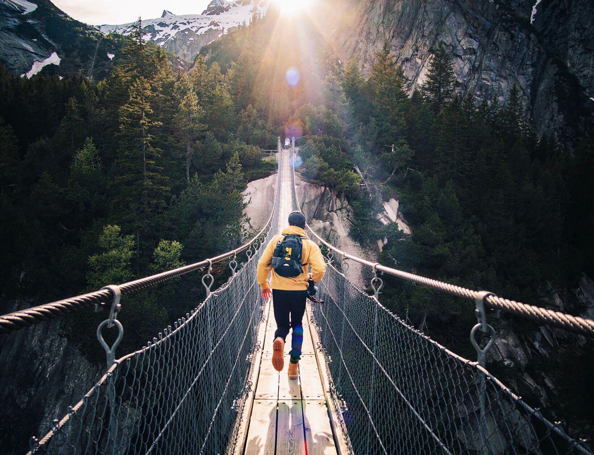 fabio-comparelli-uq2E2V4LhCY-unsplash