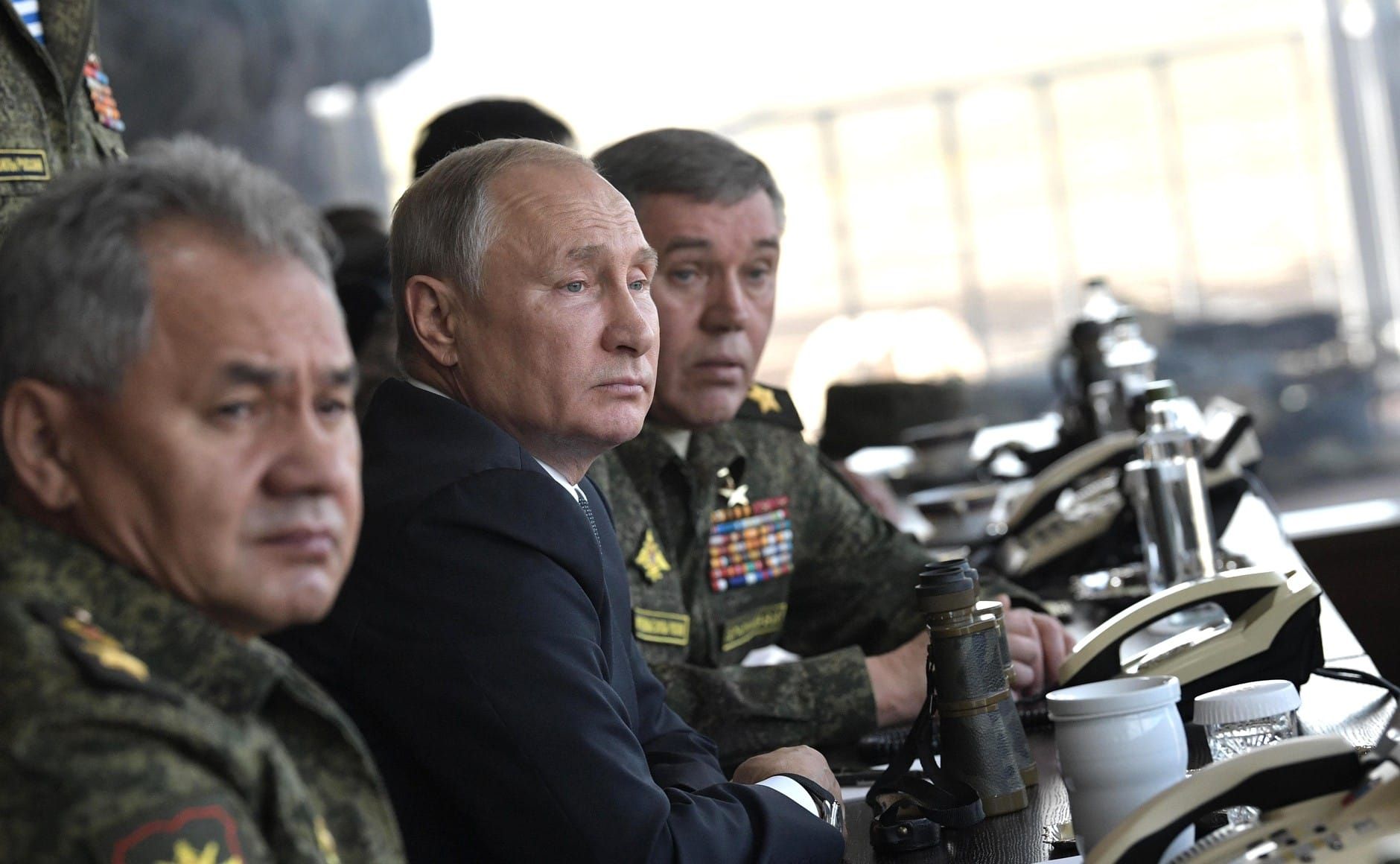 Putin Says Russia Would Avoid Future Wars If West Offers Respect — Markets Track Geopolitical Signals