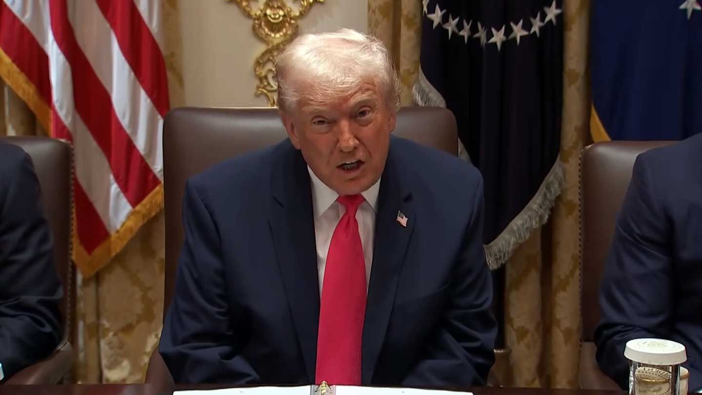 Trump Says Income Tax Could Be Eliminated — Tariffs Would Replace It, Sending Markets into Unknown Territory