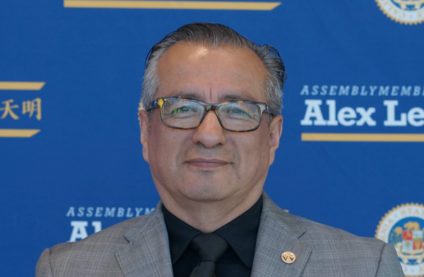 SVL Founder Alex Ontiveros receives "Unsung Hero" Award