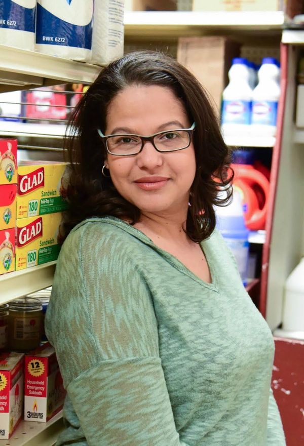 Evelyn Brito leads the Bodega Makover Series!
