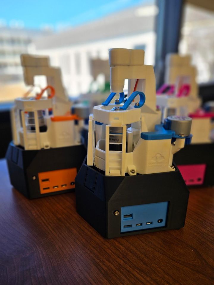 Sales of OpenFlexure Microscope Kits to support new Humanitarian Technology Trust charity