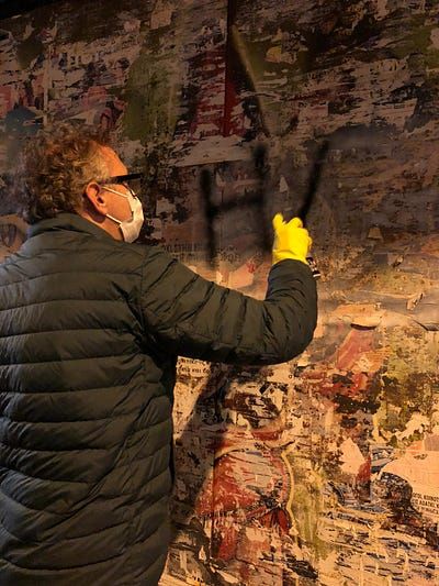 Week 20 - Graffiti gangs run riot