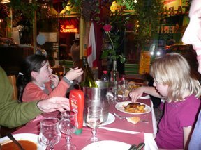 Media_httplh4googlecomautbull001rydk28pozwiaaaaaaaabawyvqrdknkog4s288p1010144jpg_vzkeelkxwqxlshe