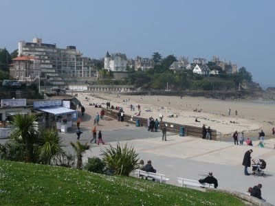 Media_httplh4ggphtcomtbull001sbtdfcefxmiaaaaaaaac4sro6pmepa2us400p1020843jpg_rzsjxdcjlmxbgpi