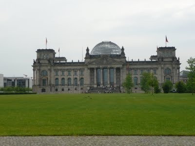 Media_httplh3ggphtcomtbull001sgppwmiph8iaaaaaaaaduswdhxzqvzo8s400p1030309jpg_dfjfoxklgaoleig