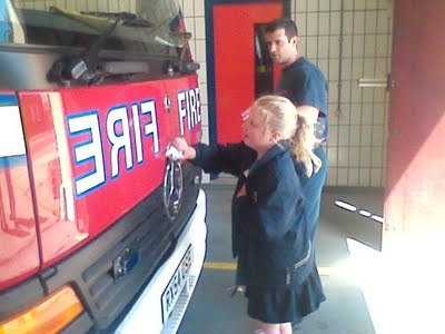 Media_httplh4ggphtcomtbull001sgonfstnmiaaaaaaaadmgqf628pucmcs400picture28429jpg_xigairjedjiuudg