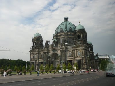 Media_httplh6ggphtcomtbull001sgps9v21yjiaaaaaaaadxqoeq92ibcu7gs400p1030326jpg_ziacnvvgemblilv