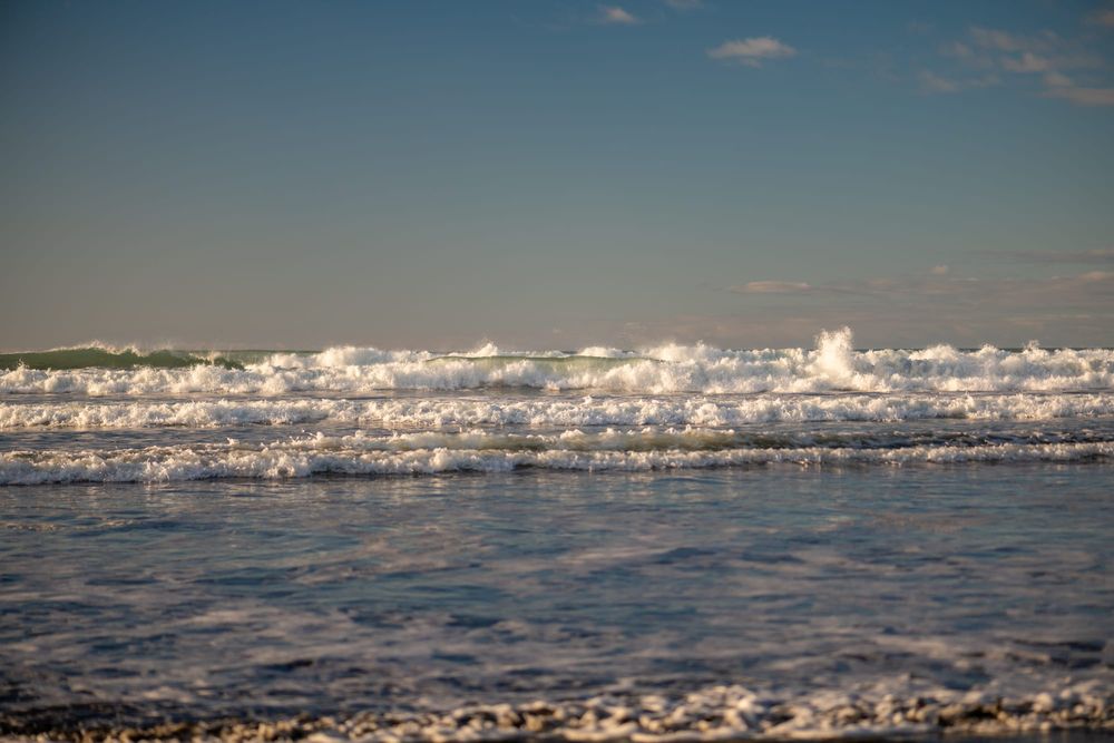 Ohope waves post image