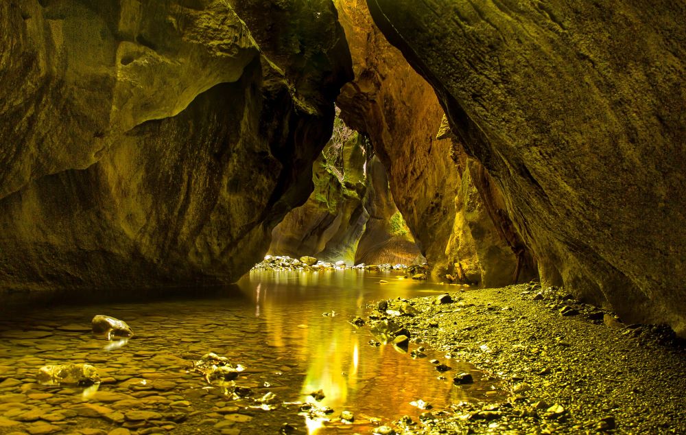 Patuna gold post image