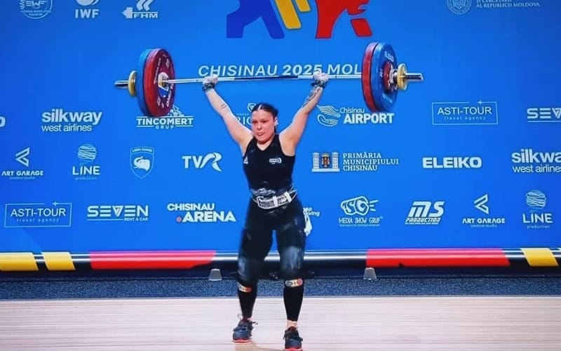Andreea Cotruța, aur la total și argint la smuls și aruncat la Europenele de haltere din 2025