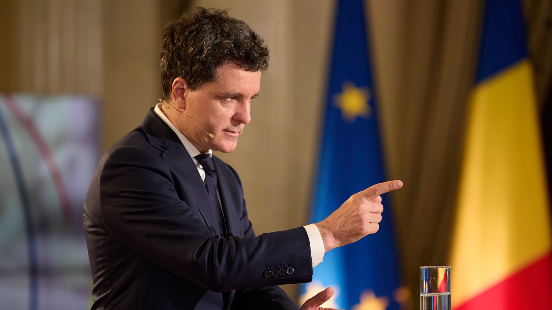 Președintele și ANI, reacții ferme după decizia CCR de a ascunde declarațiile de avere