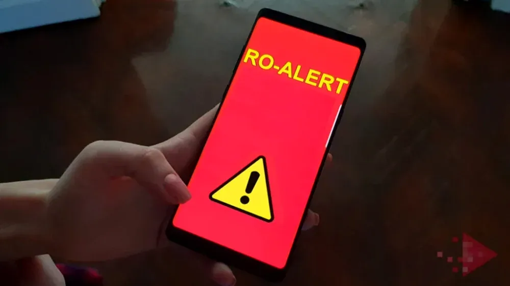 Averse torențiale și vijelii în următoarele 50 de minute – ANM a emis alertă nowcasting și Ro-Alert