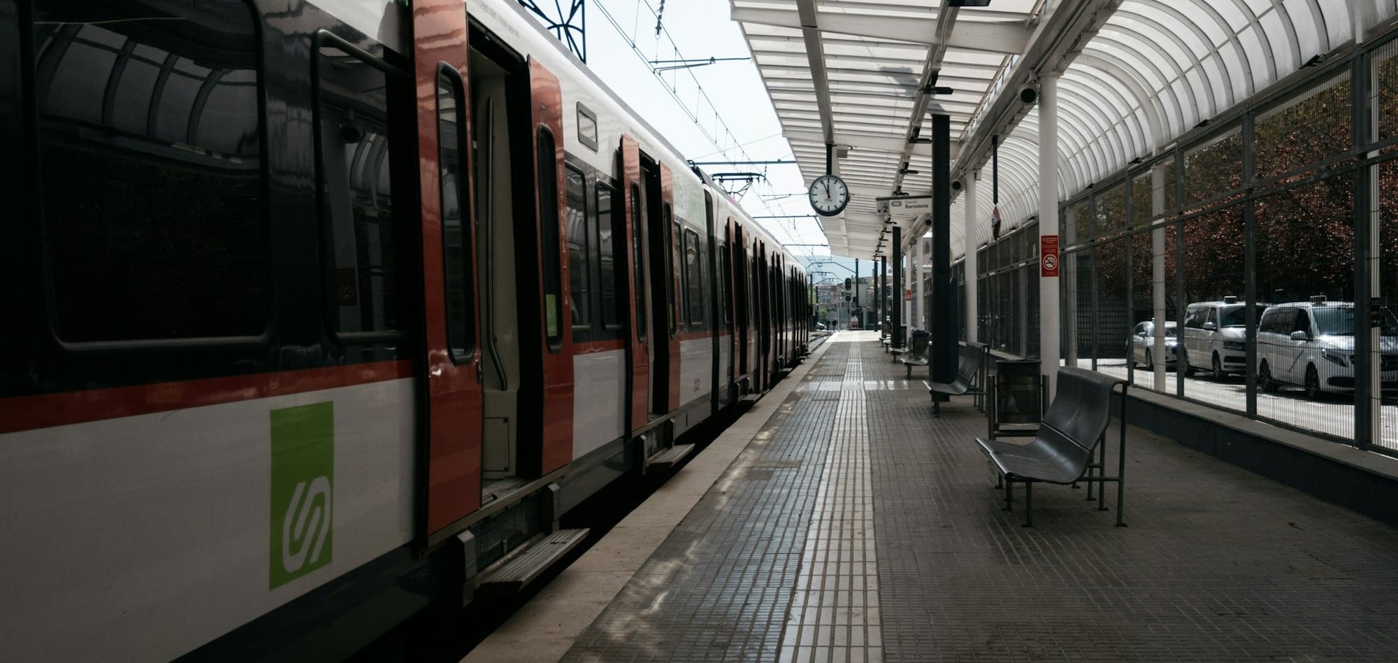 Explozie la o gară din Cernăuți, aproape de România, în urma unui atac cu drone