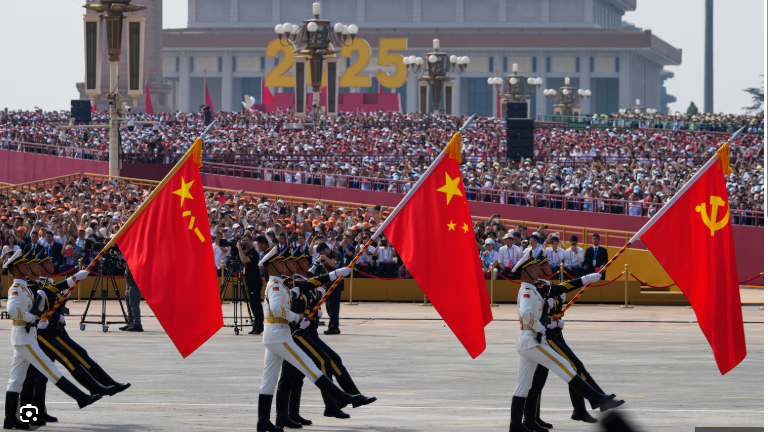 Parada forței la Beijing: China, în pas de defilare spre o nouă ordine mondială - VIDEO