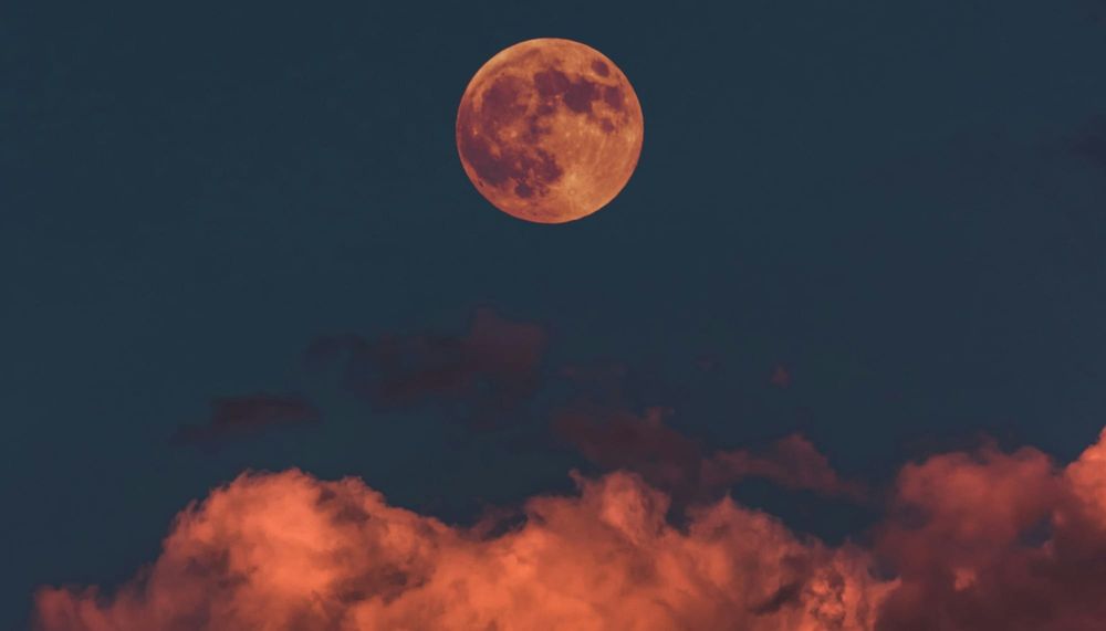 Eclipsă totală de lună vizibilă în România pe 14 martie 2025: Un spectacol astronomic rar imagine postare