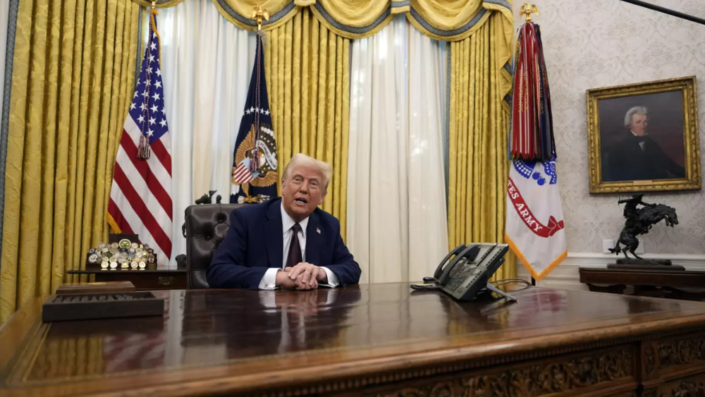 Trump lansează cardul de aur de 1 milion de dolari pentru străinii bogați imagine postare